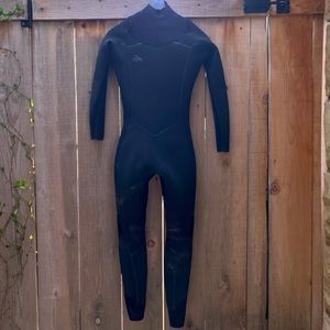 Patagonia Women’s Wetsuit R2 Sz 8